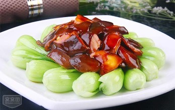 补钙怎能少了香菇菜心！