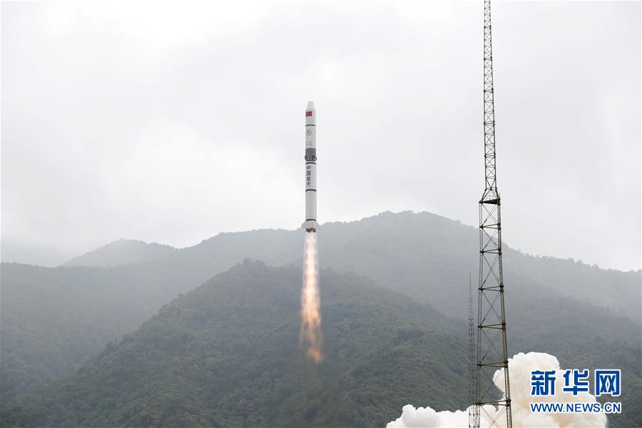 中国发射遥感三十号05组卫星，成功进入预定轨道 