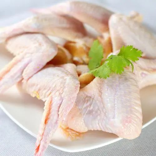 “冷冻鸡翅”都是哪来的？是否还有营养应该怎么挑选？